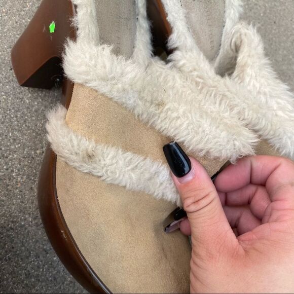 Tommy Hilfiger Y2K Winter Boot Fuzzy Chunky Heels - Picture 3 of 7